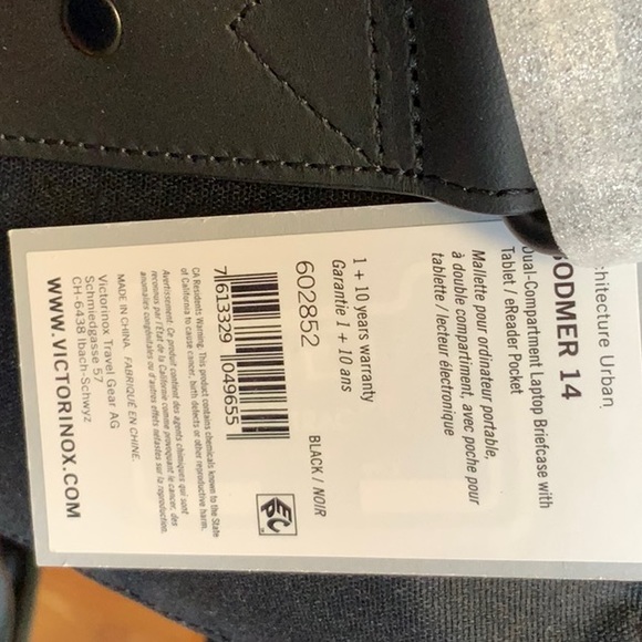 VICTORINOX Architecture Urban 14 Dual-Compartment laptop Briefcase - Picture 4 of 4